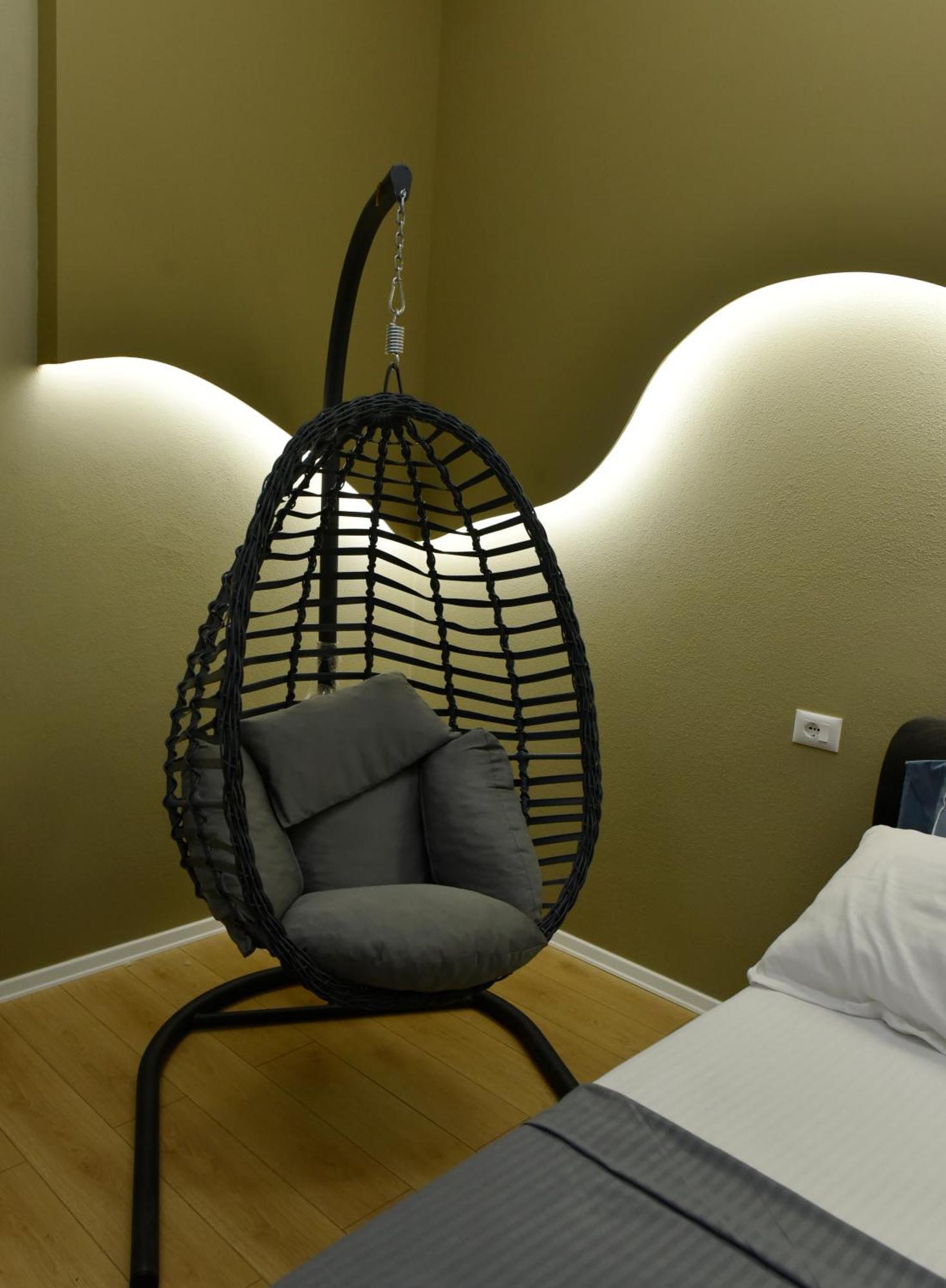 City Center Rooms And Apartments Durrës Esterno foto
